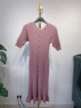 Load image into Gallery viewer, French long slim slim fringed knit short sleeve dress ladies spring and summer 2020 new Joker split tail V-neck dress