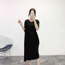 Load image into Gallery viewer, LANMREM 2020 new summer asymmetrical round neck waist high pullover pleated loose size dress girl's vestido large sizes 2A001