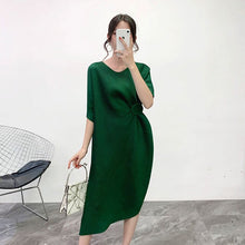 Load image into Gallery viewer, LANMREM 2020 new summer asymmetrical round neck waist high pullover pleated loose size dress girl's vestido large sizes 2A001